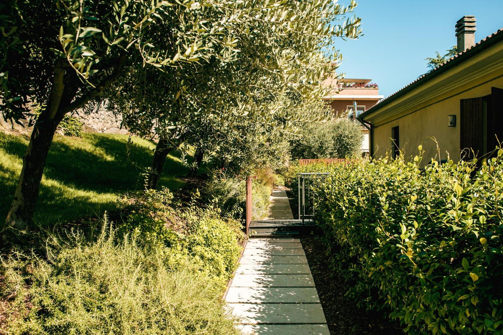 Naboo Verona Luxury Suites エクステリア 写真